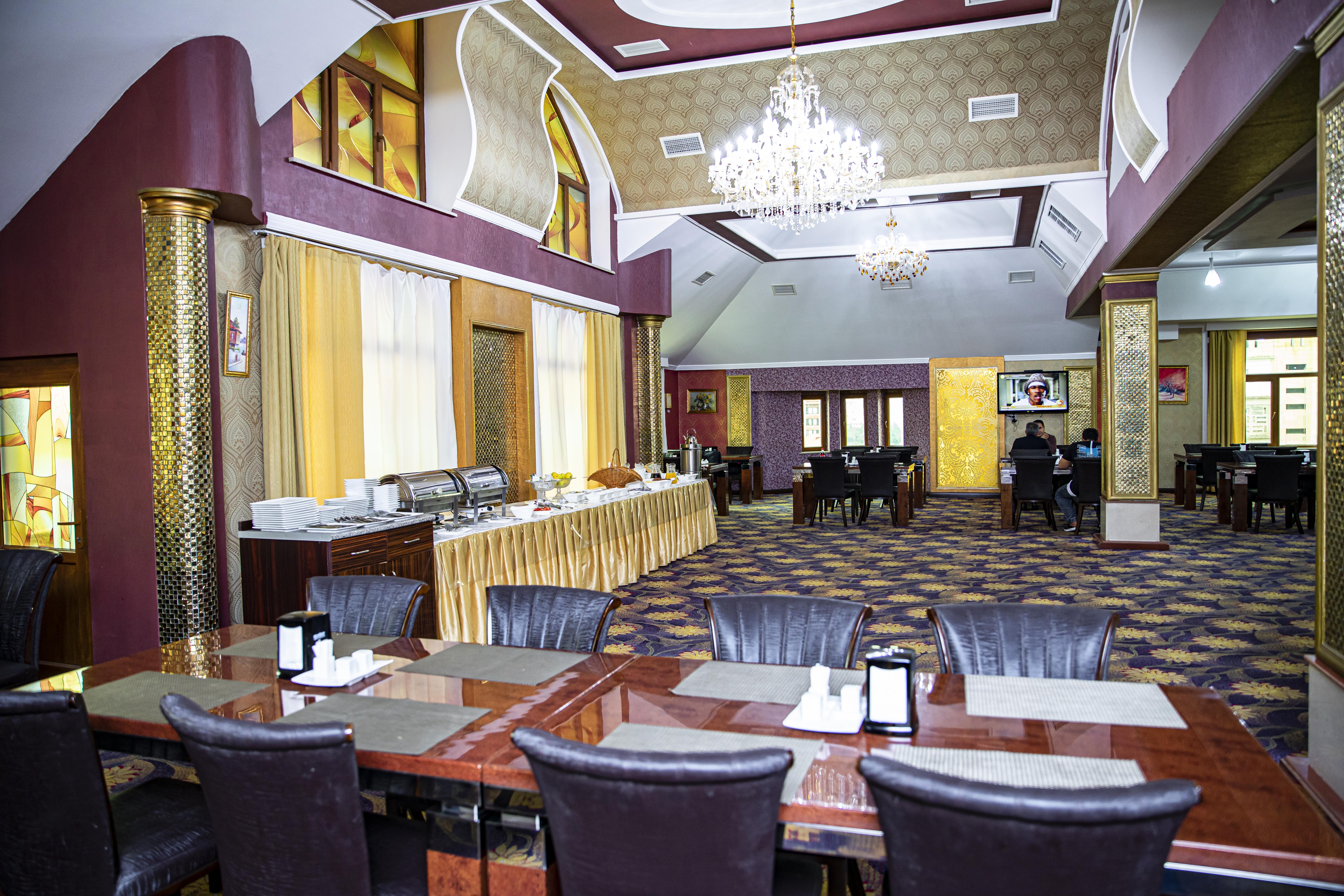Safran 4*